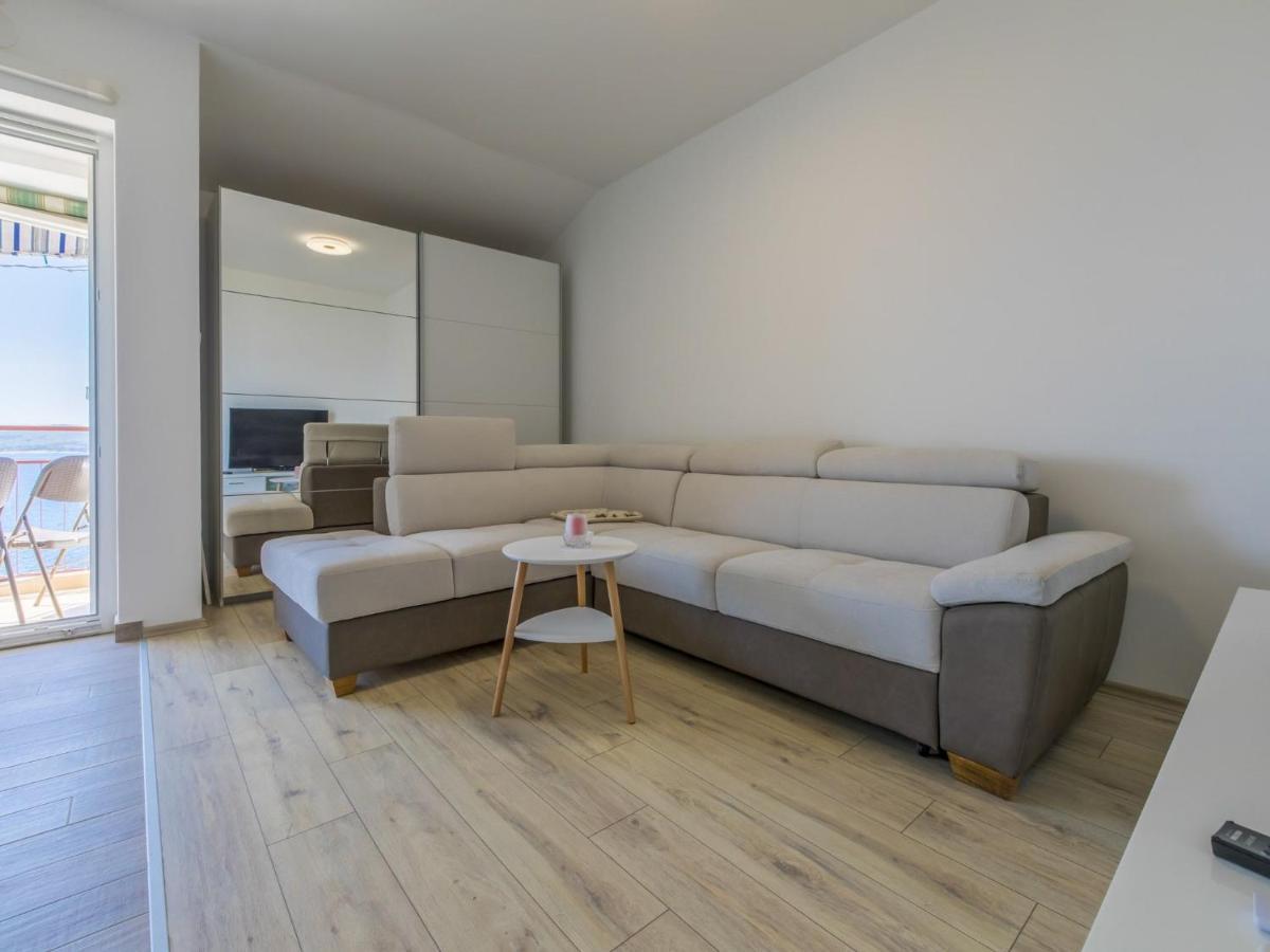 Vedry Apartment