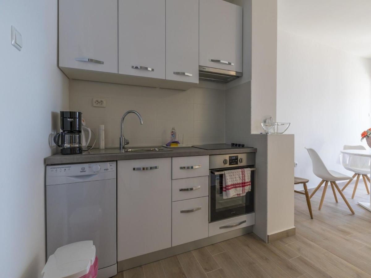 Vedry Apartment *