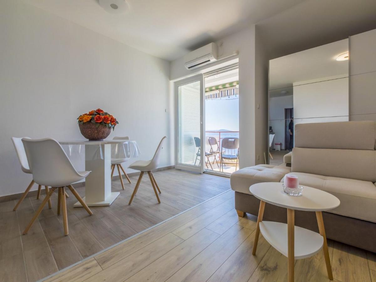 Vedry Apartment *
